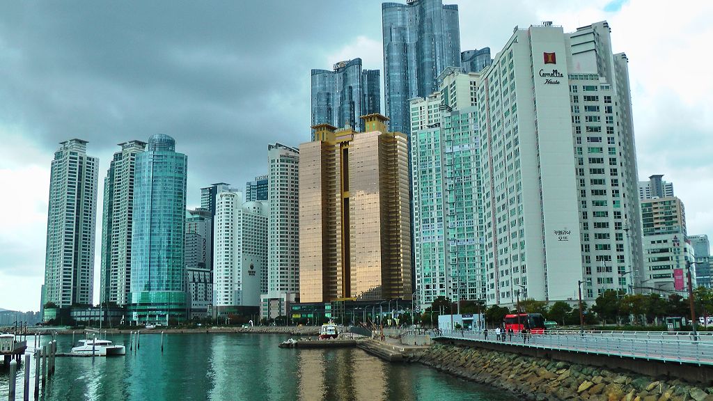 k-Busan - Strandspaziergang 01 k-Busan - Strandspaziergang 01