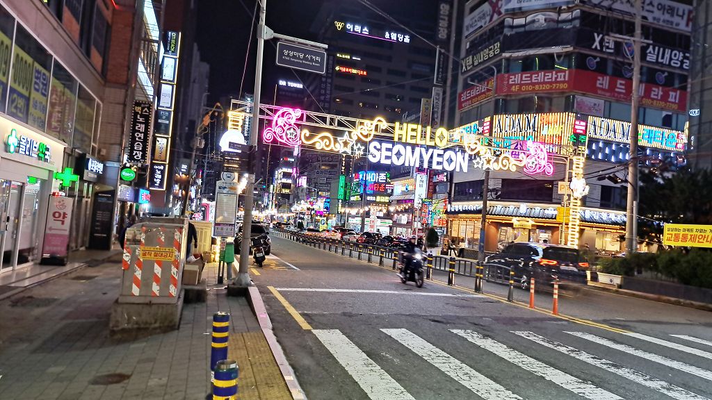 k-Noch mal los am Abends in Busan -3 k-Noch mal los am Abends in Busan -3
