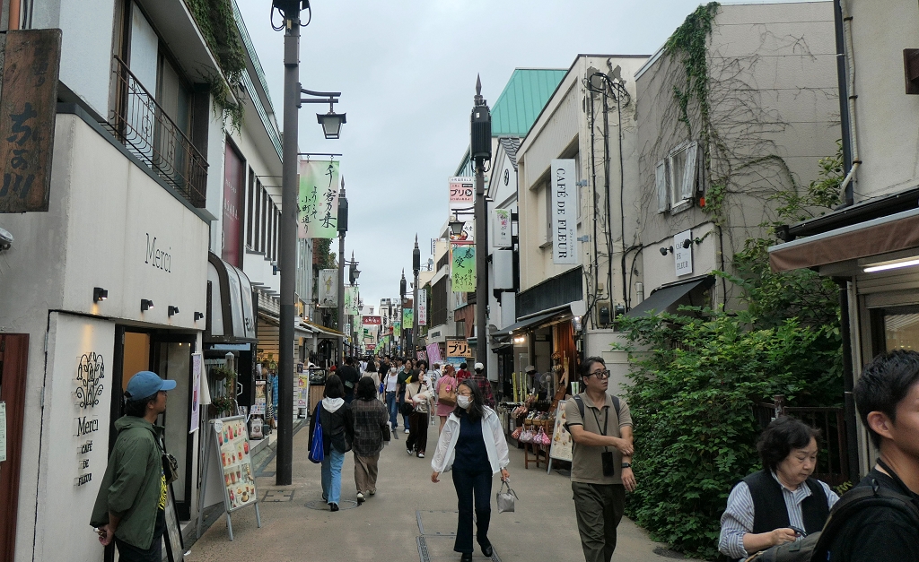 k-Kamakura - Komachidori Ladenstrasse (Tempelstadt) (4)
