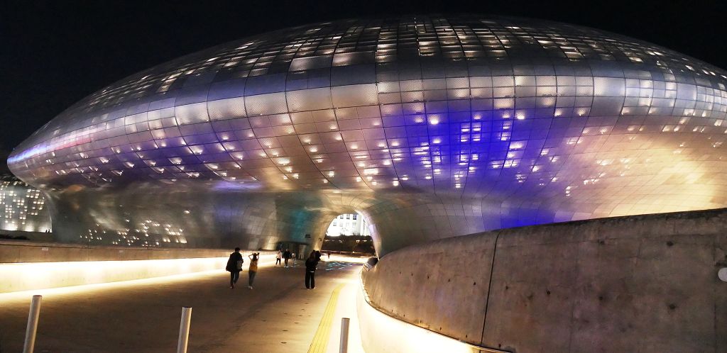 k-Seoul am Abend - Spaziergang zum Shopping Center 3