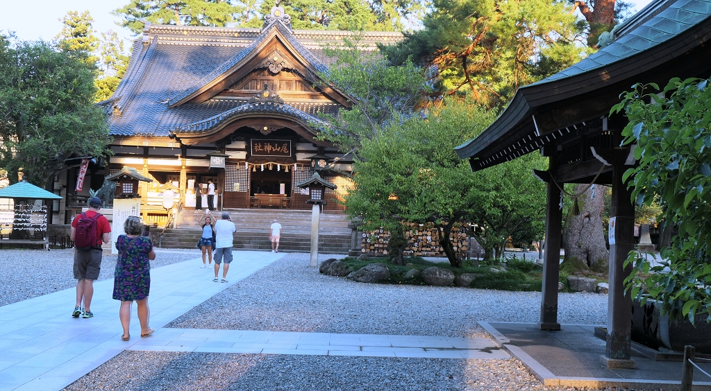 k-Unterwegs zum Oyama Schrein in Kanazawa (1)